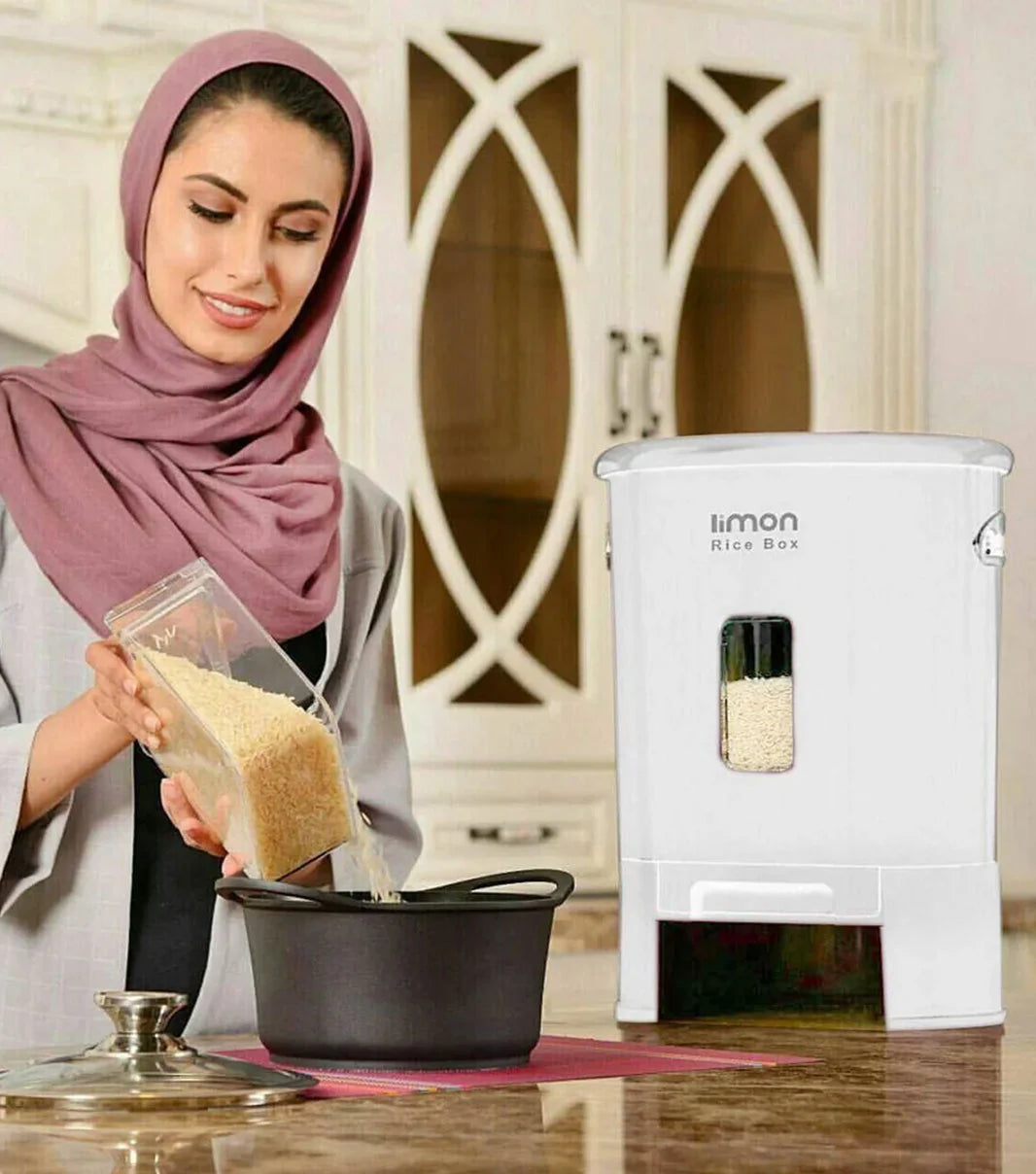 10 kg rice storage container with airtight lid for keeping grains fresh and moisture free